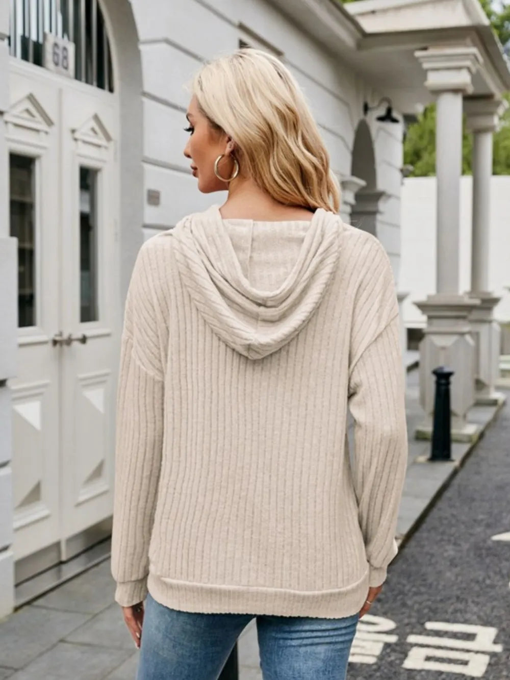 59662428-60a6-4ecb-8a11-4b9757e28b4a-Max